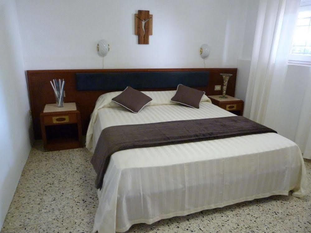 Invilla Seristori, A 50 M Dal Mare San Vincenzo Extérieur photo